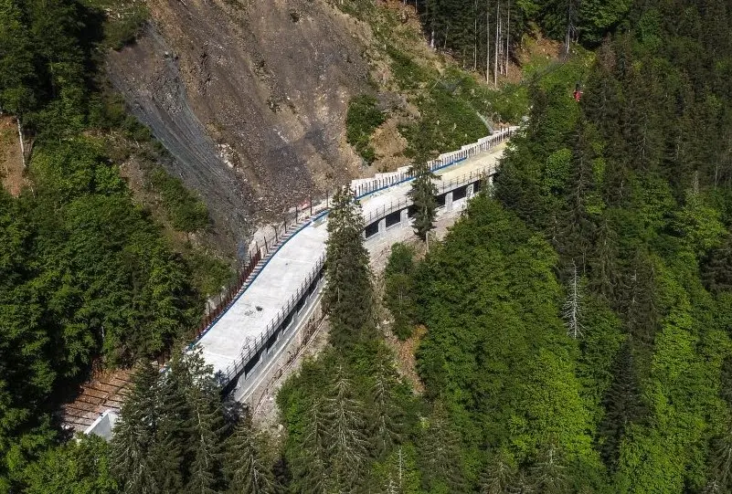 ouvrage_montagne.jpg ouvrage_montagne.jpg